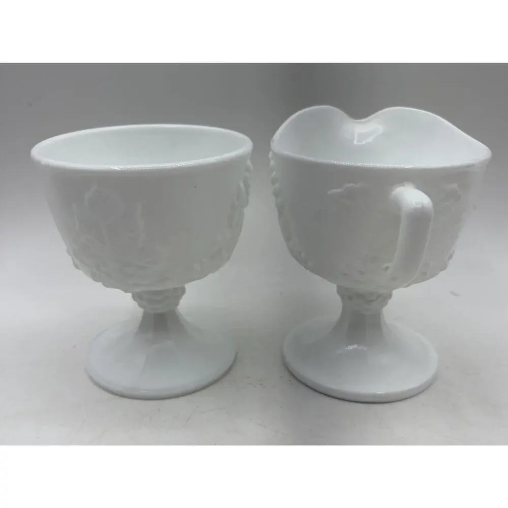 Vintage‎ Indiana Colony Harvest Grape Pattern Milk Glass Creamer and Sugar Bowl